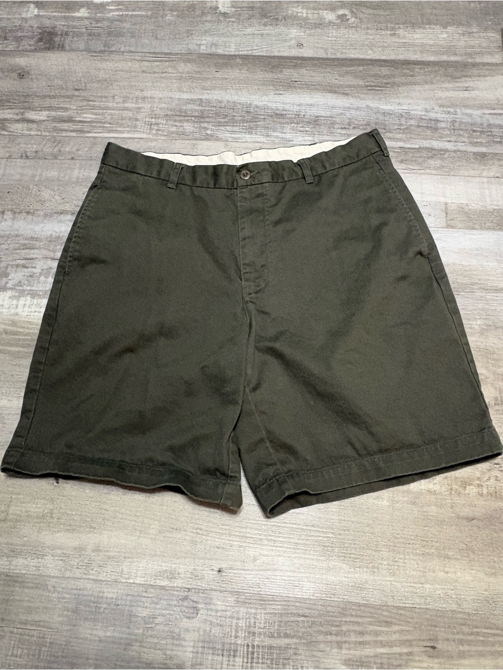 Brooks Brothers Dark Olive Flat-Front Men’s Shorts